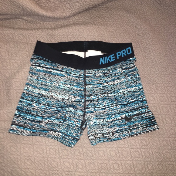 cute nike pros